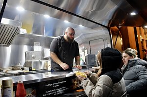 Der Stollen- und Pfefferkuchenmarkt in Bad Langensalza lockte die Besucher mit einem breiten Angebot