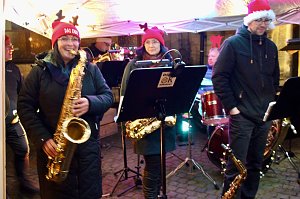 Der Stollen- und Pfefferkuchenmarkt in Bad Langensalza lockte die Besucher mit einem breiten Angebot