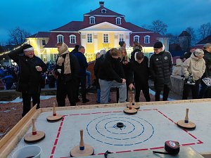 Weihnachtsnachmittag des FSV Preu&szlig;en auf der Eisbahn in Bad Langensalza