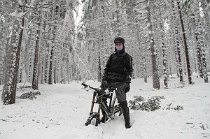 Heiligabend auf den Brocken � Tiefschneebiken