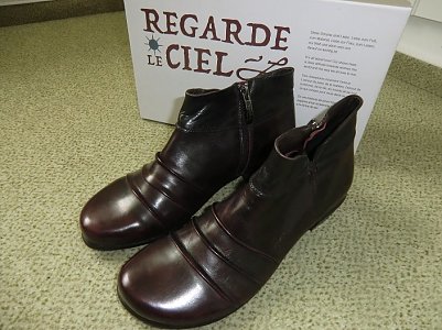 Regarde de ciel Stiefelette LEDER Gr.39 NEU (Foto: )