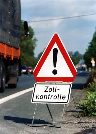Bild: Zollkontrolle