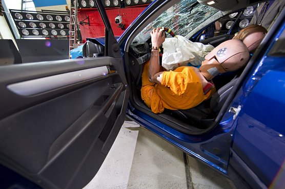 Gurt bleibt Lebensretter Nr. 1 (Foto: ADAC)