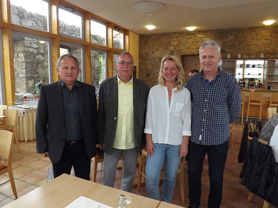 Der neue Vorstand der SG M&uuml;lana: v. l.: Achim Matuschek, Dieter Montag, Ramona Engel und Karsten Franz. (Foto: Foto: Mix)