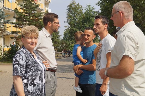 Beim Gespr&auml;ch mit Hirte und Lehmann &auml;u&szlig;erten die Fl&uuml;chtlinge vor allem den Wunsch nach Arbeit. (Foto: Foto:rv)