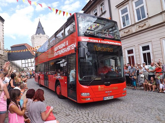Die M&uuml;nsteraner hatten sogar einen "M&uuml;nsterbus" mitgebracht. (Foto: Foto: Mix)