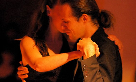 Auch zu einem Wochenendkurs Tango Argentino kann man sich anmelden. (Foto: privat)