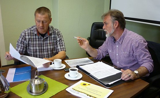 Kommunalpolitiker im Gespr&auml;ch (Foto: privat)