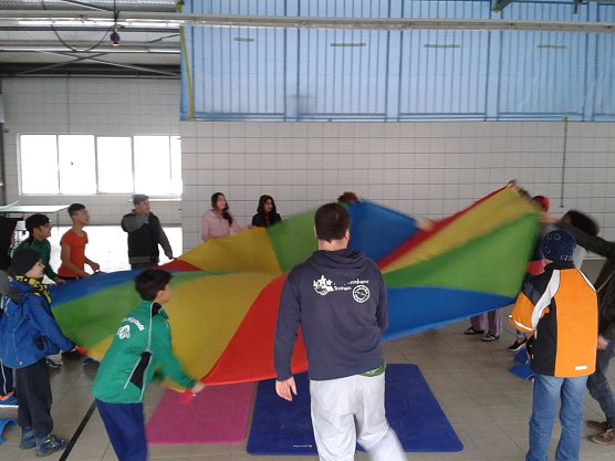 Projektstart der Naturfreunde im Unstrut-Hainich-Kreis (Foto: Juliane Heinz ) Projektstart der Naturfreunde im Unstrut-Hainich-Kreis (Foto: Juliane Heinz )