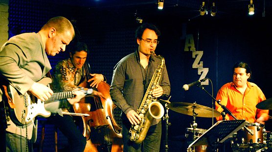 For free Hands (Foto: FFH-@-Schlot-CD-Release) For free Hands (Foto: FFH-@-Schlot-CD-Release)