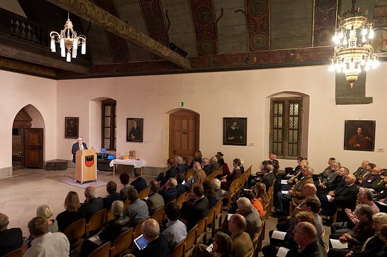 Reichsstadttagung 2019; &ouml;ffentliche Abendveranstaltung Rathaushalle M&uuml;hlhausen (Foto: Tino Sieland, Stadtverwaltung M&uuml;hlhausen)