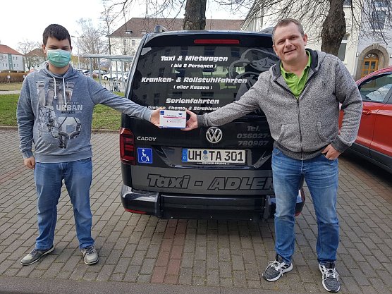 Kreis unterst&uuml;tzt die Taxibetriebe mit kostenlosen Atemschutzmasken (Foto: Pressestelle Landratsamt Unstrut-Hainich-Kreis)