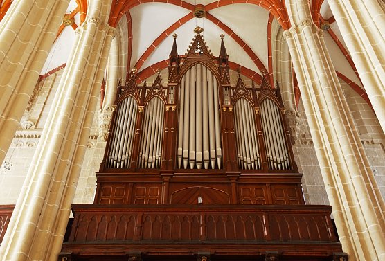 Orgel in St. Martien n M&uuml;hlhausen (Foto: Tino Sieland &copy; Stadtverwaltung M&uuml;hlhausen)