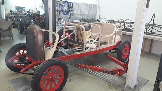 Ein Fiat aus dem Jahr 1926 in der Rennwagen-Ausf&uuml;hrung. (Foto: Hubert Rein)