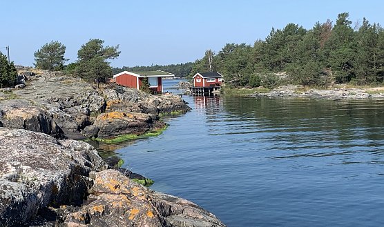 Schwedische K&uuml;ste bei V&auml;stervik (Foto: oas)