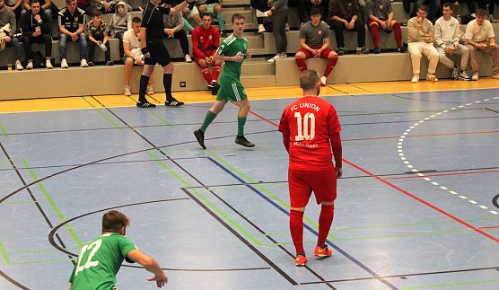 Einer der Unterschiedsspieler: Sven Bernsdorf (Nummer 10) sorgte mit seinem Treffer zum 1:1 im Derby Preu&szlig;en - Union f&uuml;r Frust bei den Einheimischen (Foto: oas)