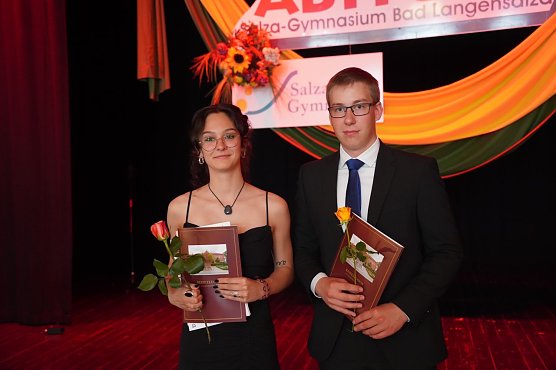 F&uuml;r 57 Abiturienten endete am Freitag die Schulzeit (Foto: Stefanie Richter)