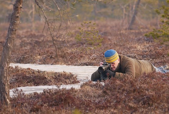 Der Fotograf J&uuml;rgen Holzhausen bei seinen t&auml;glichen Aktivit&auml;ten (Foto: Iris Holzhausen)