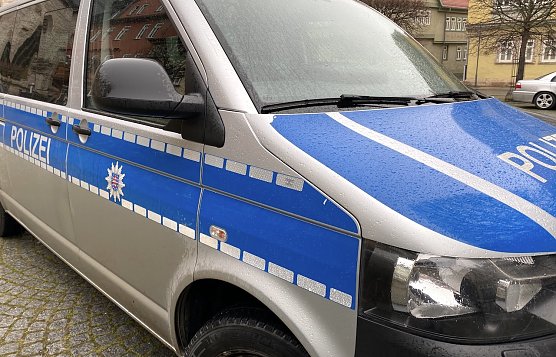 Symbilbild Polizei (Foto: uhz Archiv) Symbilbild Polizei (Foto: uhz Archiv)