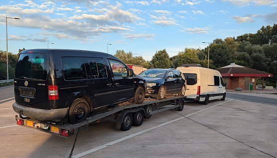 Rumänischer Transporter auf der A 38 (Foto: Aitobahnpolizei) Rumänischer Transporter auf der A 38 (Foto: Aitobahnpolizei)