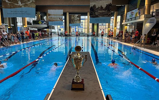Schulschwimmen in der Th&uuml;ringentherme (Foto: M.Fromm)