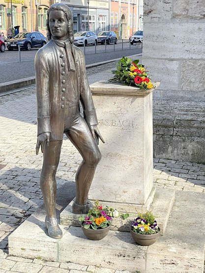 Das Bach-Denkmal in Mühlhausen (Foto: Stadt Mühlhausen) Das Bach-Denkmal in Mühlhausen (Foto: Stadt Mühlhausen)