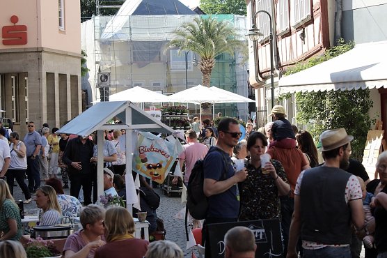 Jubel, Trubel, Fr&ouml;hlichkeit beim Gr&uuml;nen Innenstadtfest (Foto: Eva Maria Wiegand)