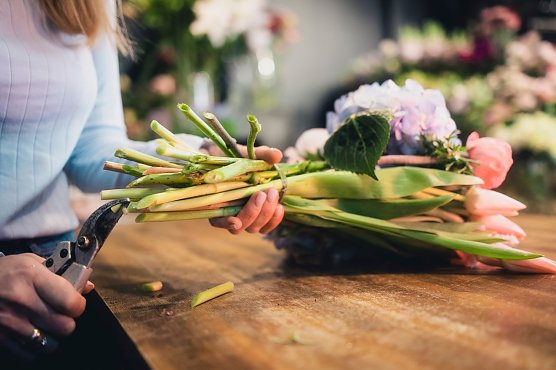 Floristinnen im Dauereinsatz (Foto: IG BAU) Floristinnen im Dauereinsatz (Foto: IG BAU)