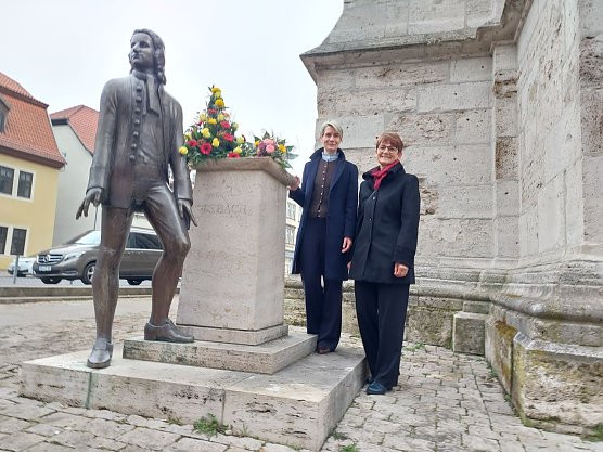 Bachgeburtstag am M&uuml;hlh&auml;user Denkmal (Foto: Stadt M&uuml;hlhausen)