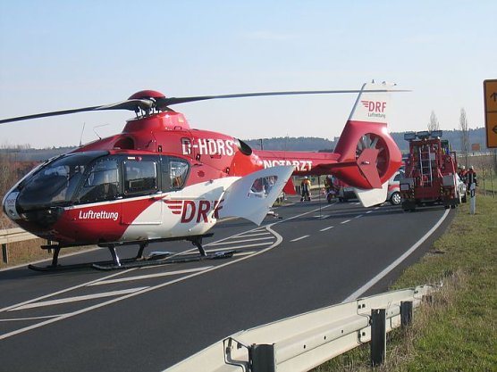 Menschenleben retten (Foto: DRF Luftrettung) Menschenleben retten (Foto: DRF Luftrettung)