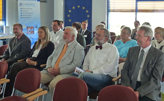 Offene Tür bei CSI (Foto: Karl-Heinz Herrmann) Offene Tür bei CSI (Foto: Karl-Heinz Herrmann)