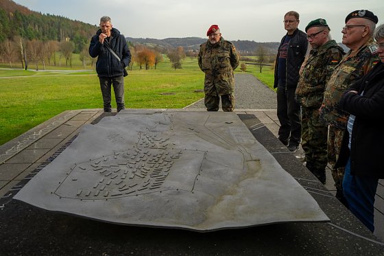 Bild: Besichtigung der Gedenkst&auml;tte Mittelbau Dora
