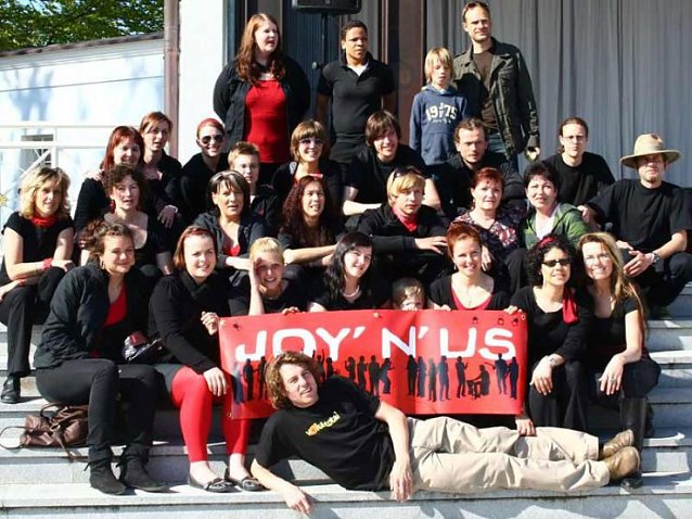 Bild: JOY`N`US im Kuhstall