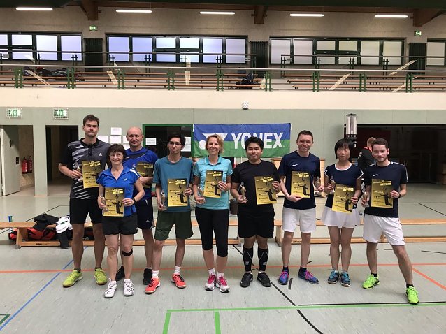 Bild: 2. Badminton Mannschaftsturnier