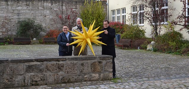 Bild: Herrnhuter Stern f&uuml;r St. Jakobi_Heike Strecker_Helge Wittmann_Johannes Bruns