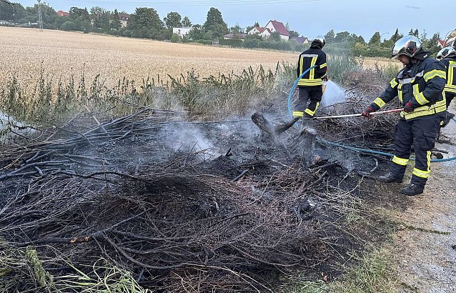 Bild: Brand in der M&uuml;hlh&auml;user Landstra&szlig;e