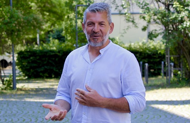 Bild: Thomas Ahke im uhz-Gespr&auml;ch vor seinem Amtsantritt
