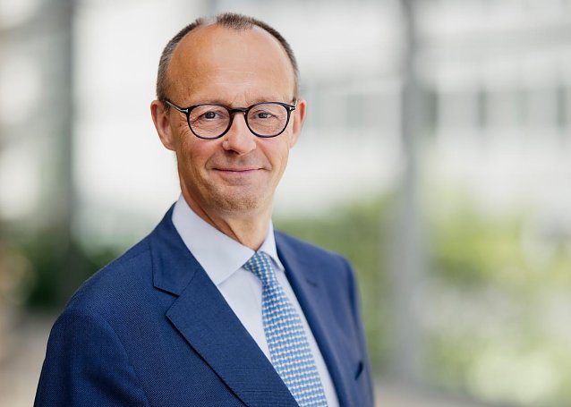 Bild: Friedrich Merz freut sich schon auf die leckere Eichsfelder Wurst