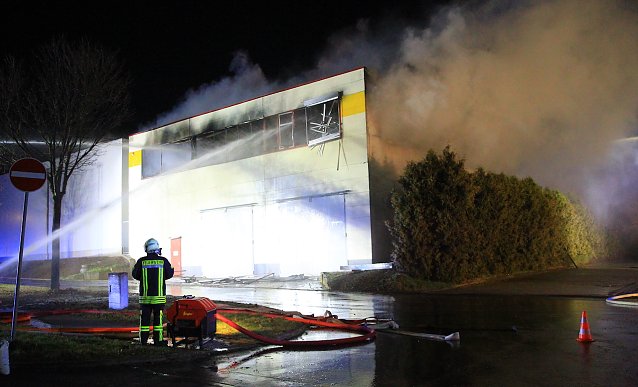 Bild: Gro&szlig;brand in M&uuml;hlhausen