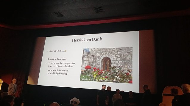 Bild: Das Burgtheater und der Kunstwestth&uuml;ringer werden als neue Mitglieder des F&ouml;rdervereins der st&auml;dtischen Museen in Bad Langensalza begr&uuml;&szlig;t