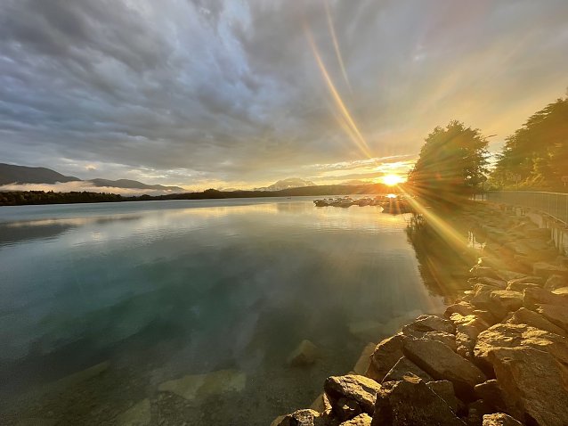 Bild: Abendstimmung am Faaker See