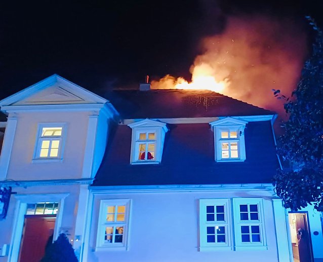 Bild: Die Villa Italia gestern Abend um 22.30 Uhr