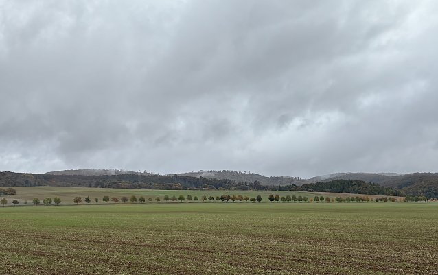 Bild: St&uuml;rmischen regnerisch. Hier bei Stempeda am Alten Stolberg