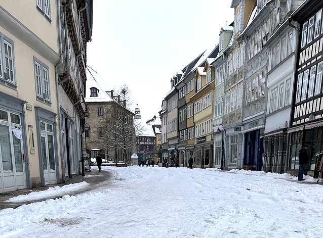 Bild: Verschneite Marktstrasse in Bad Langensalza 
