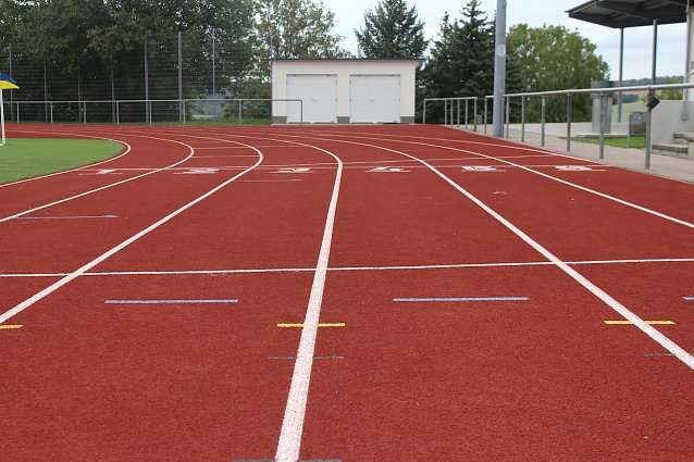 Bild: Aschebahn Leichtathletik