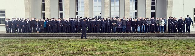 Bild: Der beiden ermordeten Polizisten gedacht