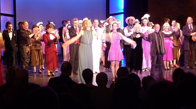 Stehende Ovationen (Foto: nnz) Stehende Ovationen (Foto: nnz)