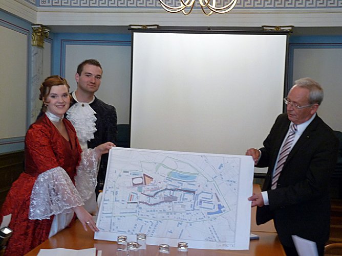 Aktueller Stand Veranstaltungsplanung (Foto: Karl-Heinz Herrmann) Aktueller Stand Veranstaltungsplanung (Foto: Karl-Heinz Herrmann)