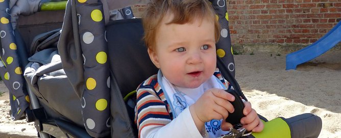 Kinderwagen f&uuml;r Geschwister (Foto: Freitag, Pressestelle Landratsamt)