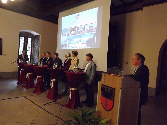 Mit einem kurzem Podiumsgespr&auml;ch fand die Pr&auml;sentation einen gelungenen Abschluss. (Foto: Foto: Mix)